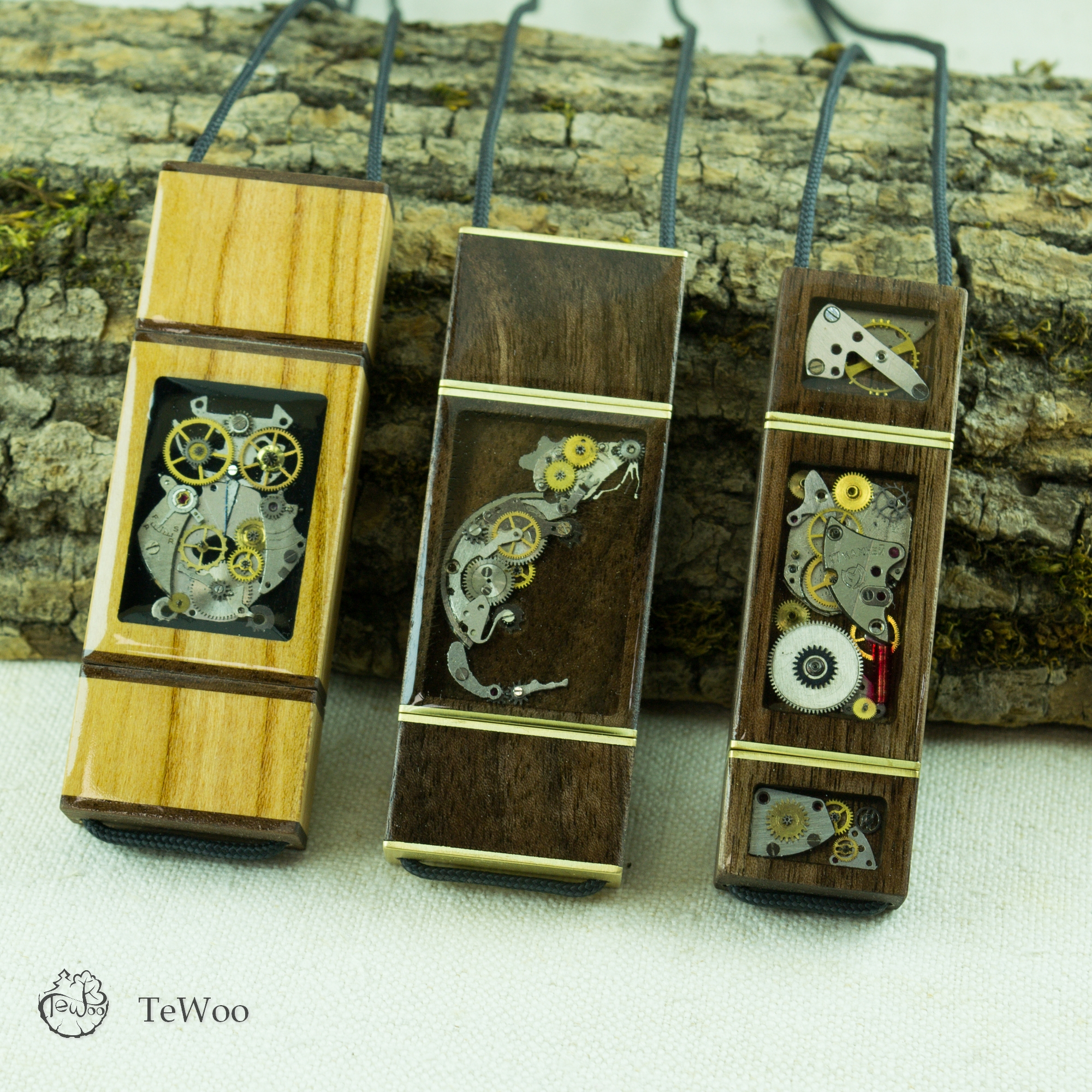 USB flash disky s kvapkou steampunku